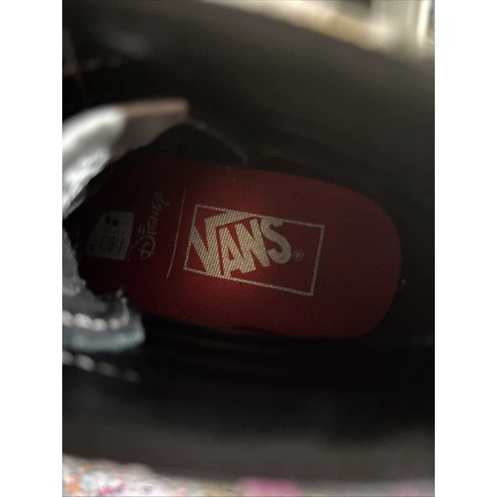 Disney x Vans Sk8-‎ High Villains Sz 3.5 Men's, Woman's Sz 5. Kids Skateboarding